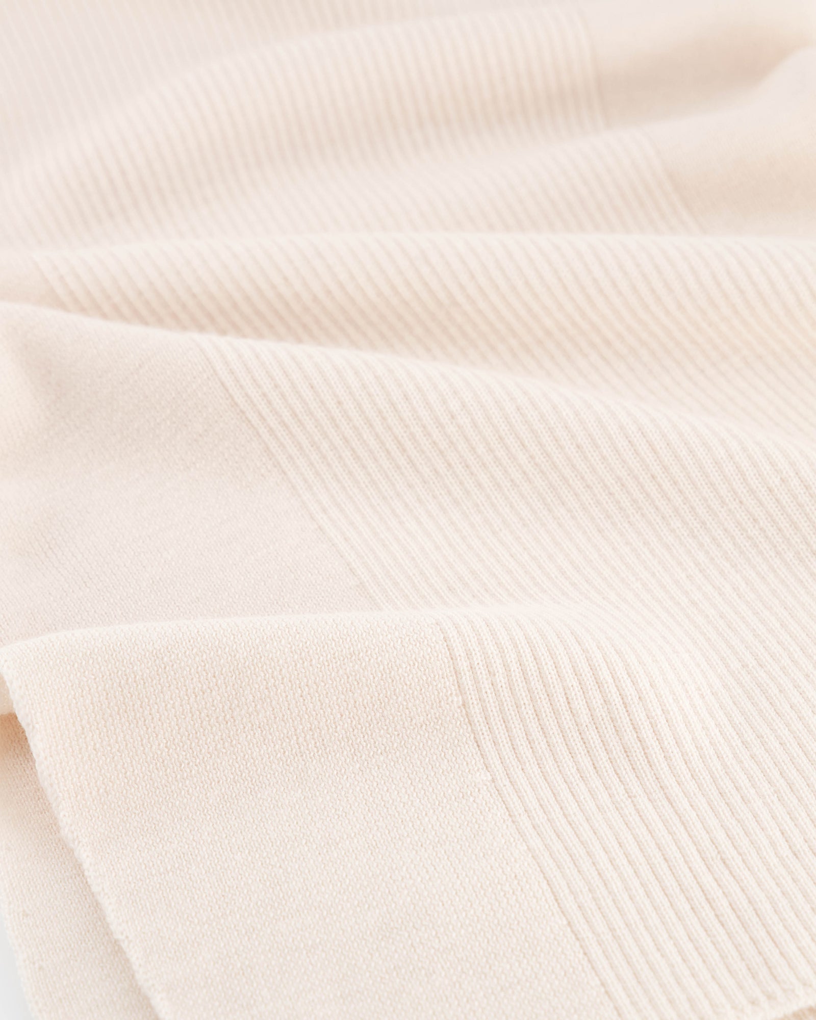 WHITE WOMEN'S MERINOS PULLOVER