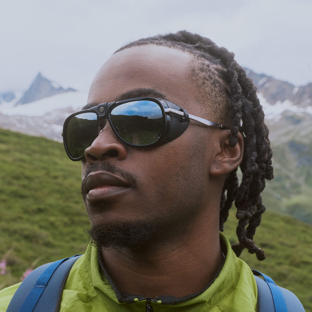 GLACIER: YOUR SIGHT WITH FLARE