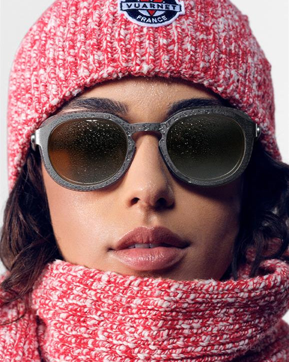 TWO-TONE RED/WHITE BEANIE