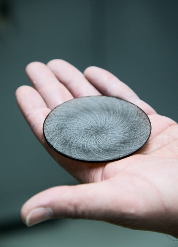 THE ART OF MINERAL GLASS LENSES